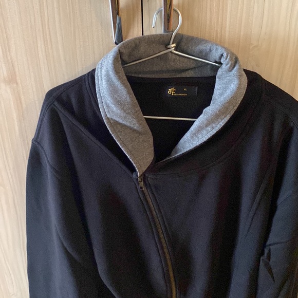 Mens light winter jacket - Picture 3 of 5